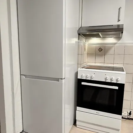 Norway Lights Center Of Near Train Station And Airoport 波多